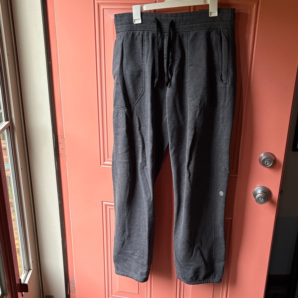 Vguc Mens lululemon heavyweight sweatpants